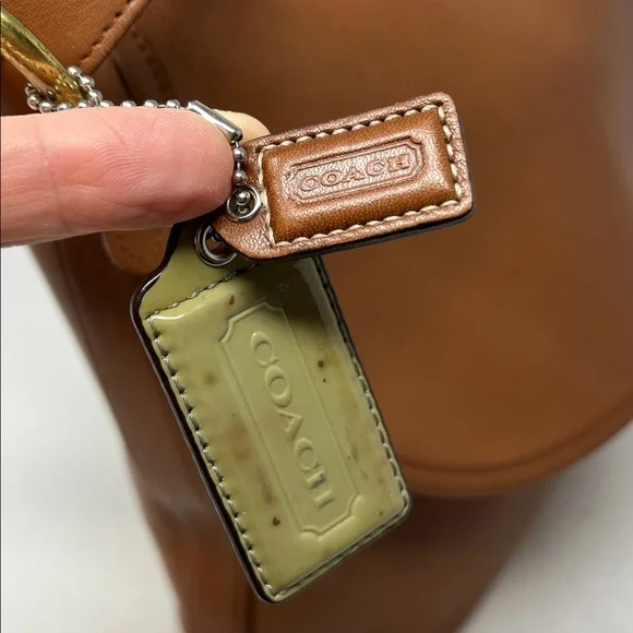 Vintage COACH 4115 Whitney Flap Crossbody Bag Brown Leather Made in USA - Picture 9 of 17